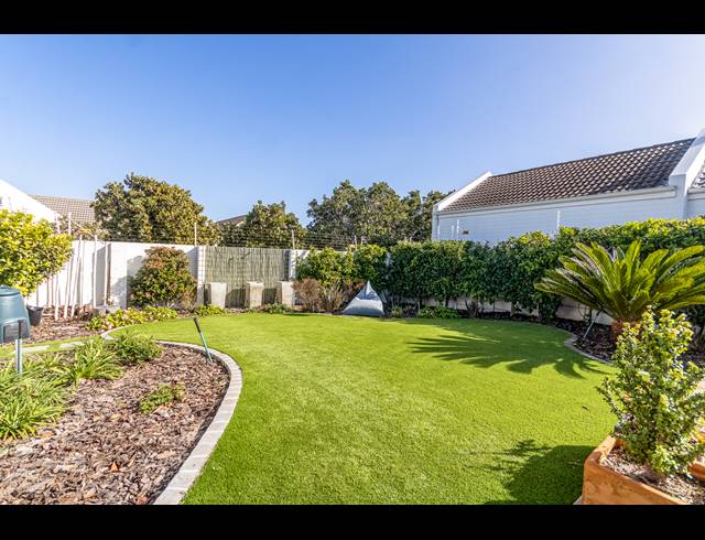 3 BEDROOM FREESTANDING SOLD IN SUNNINGDALE
